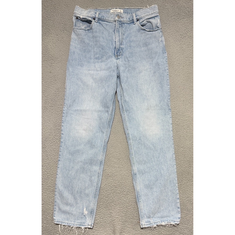 Abercrombie & Fitch The 90s Straight Ultra High Rise Light Wash Jeans Womens 31